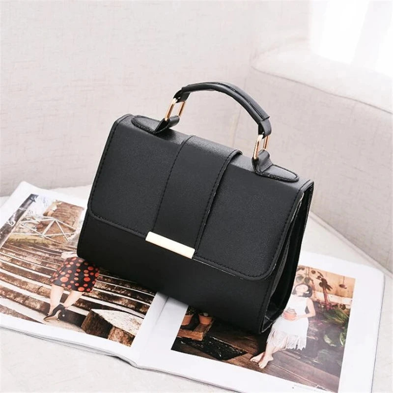 Aurora Nova 4 Nocturna Luxury Handbag – Executive and Elegant Style.